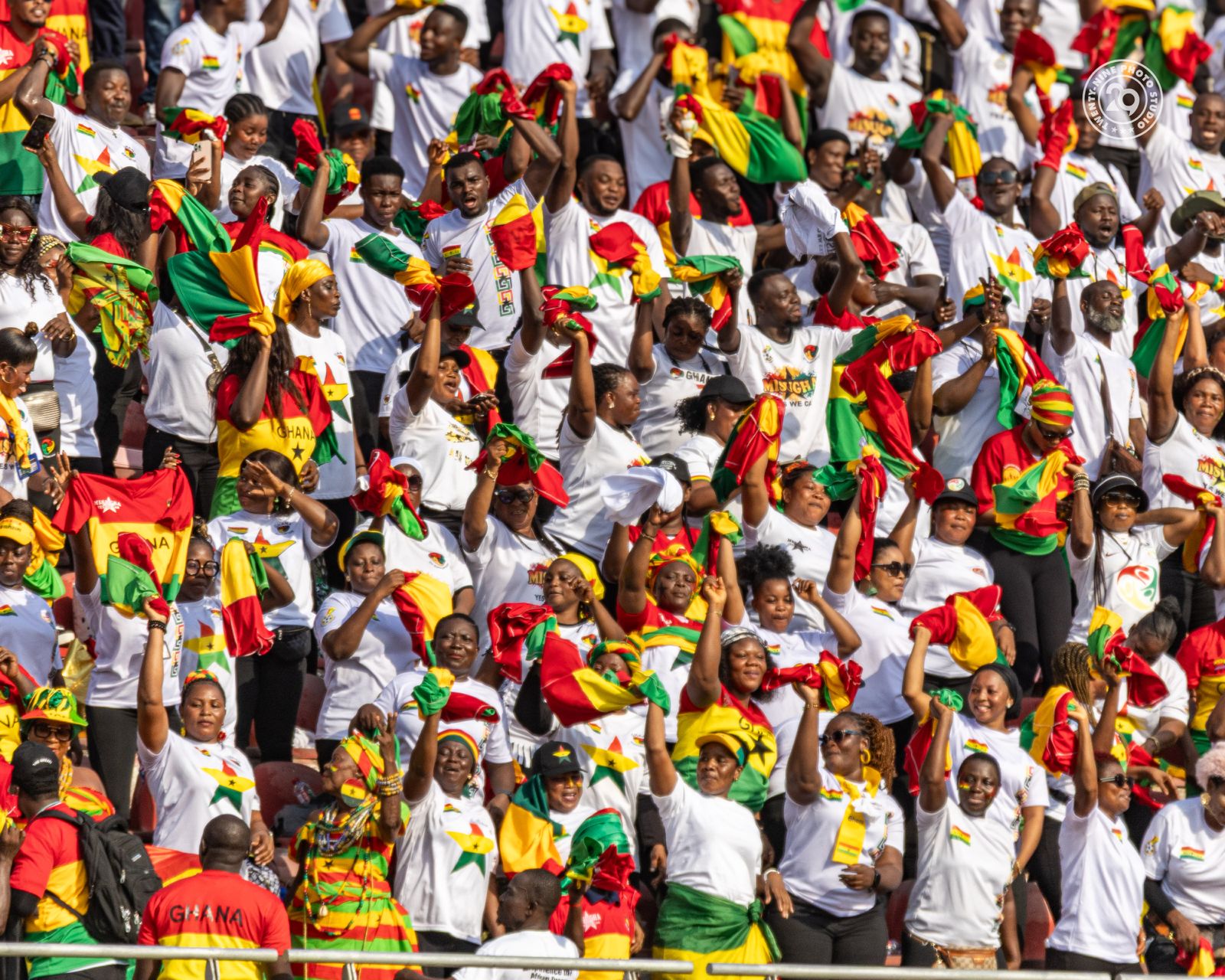 Football Photography 1f6c0dd5 6608 4eb5 824e 2ee4ac92d410