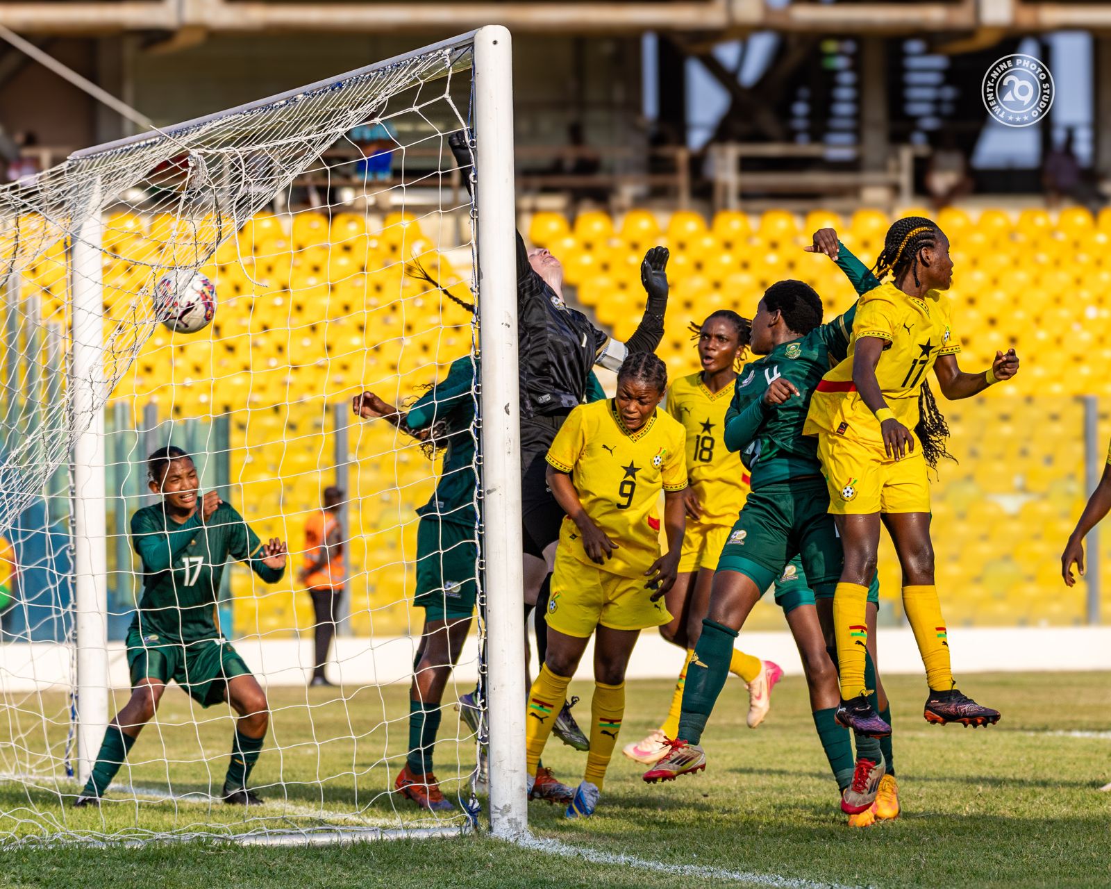 Football Photography 2318a0df f045 4976 90d5 cdabef685ecb